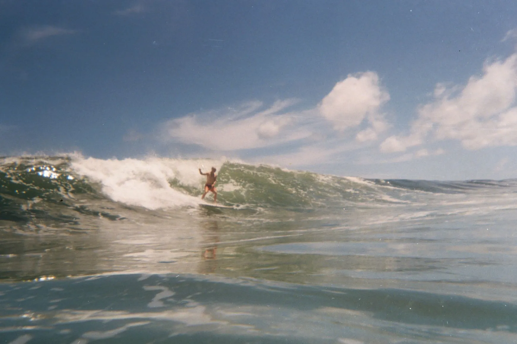 Lomography Simple Use>Analogue Aqua Reloadable Camera & Underwater Case Color Negative 400
